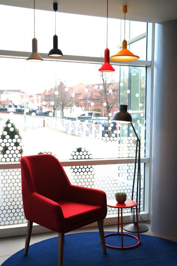 Holiday Inn Express, Chester Racecourse By Ihg Εξωτερικό φωτογραφία