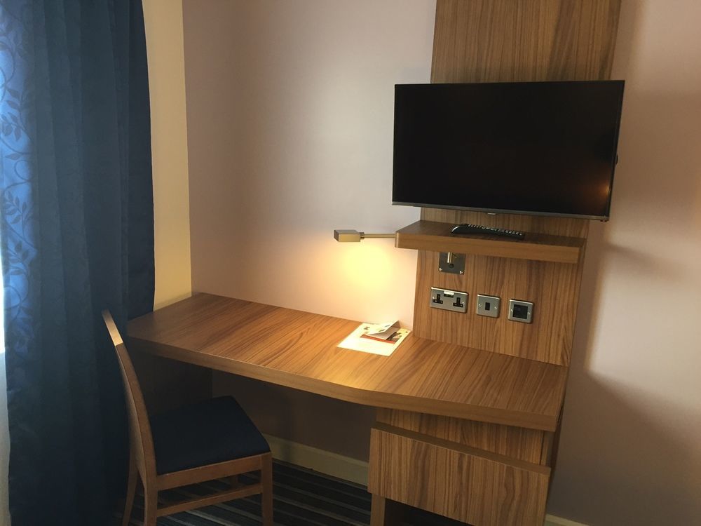 Holiday Inn Express, Chester Racecourse By Ihg Εξωτερικό φωτογραφία