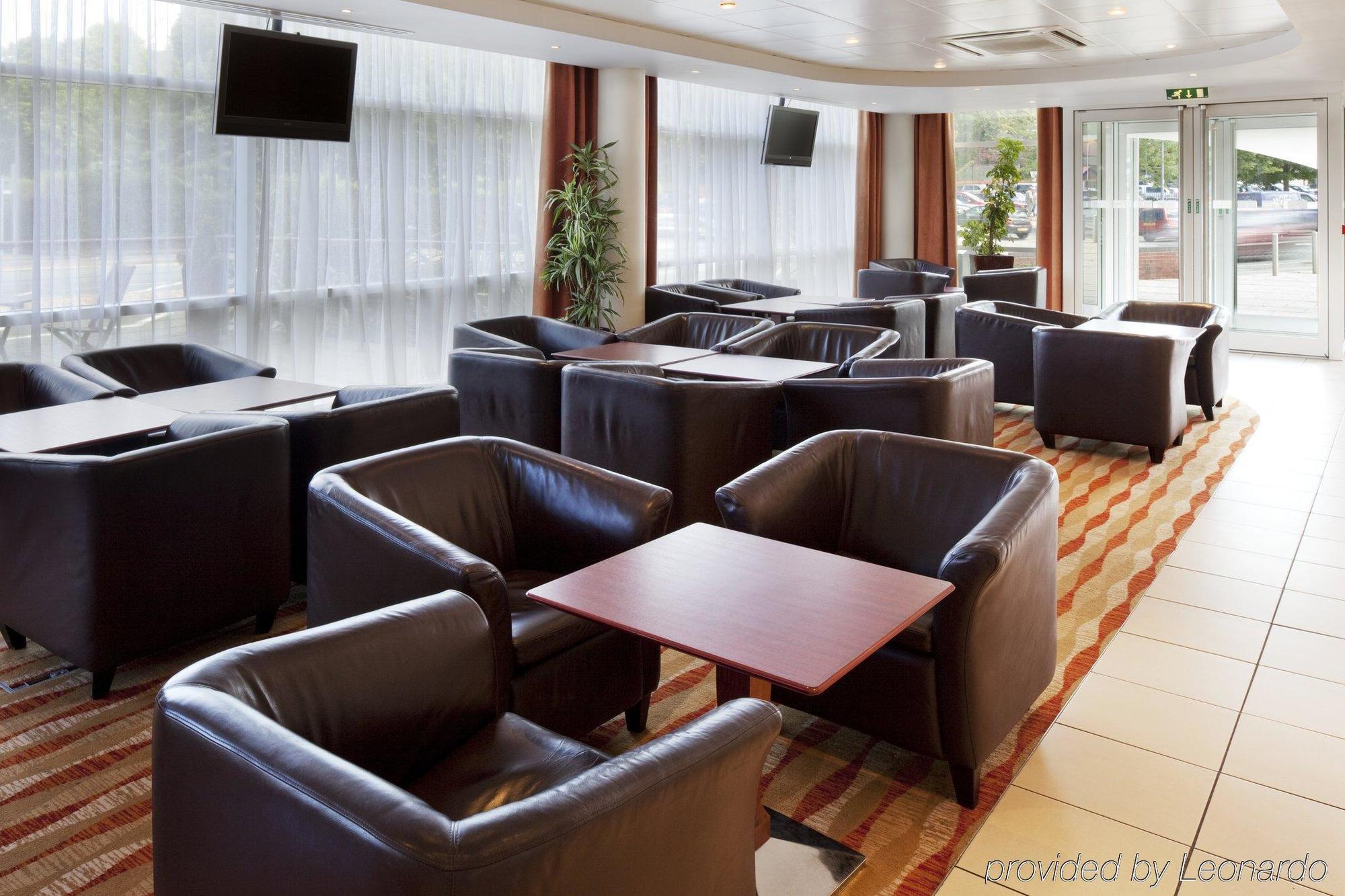 Holiday Inn Express, Chester Racecourse By Ihg Εξωτερικό φωτογραφία